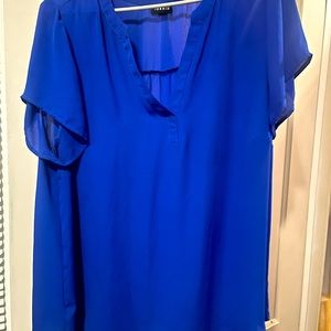 Torrid Size 1 blouse! Beautiful electric blue!